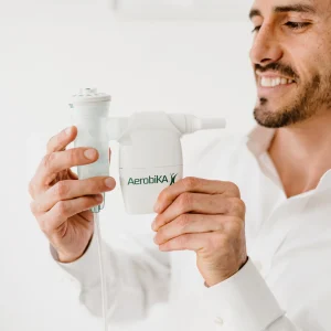 Aerobika mucus clearance device